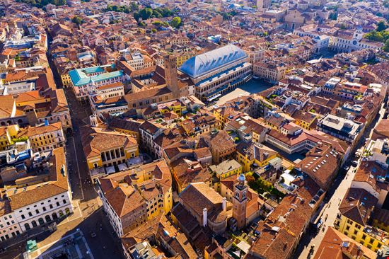 Padova Palazzo della Ragione stock.adobe.com 