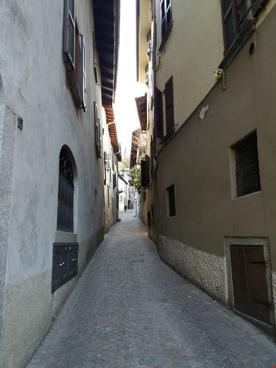 Morbegno Il piccolo borgo della Valtellina
 stock.adobe.com 