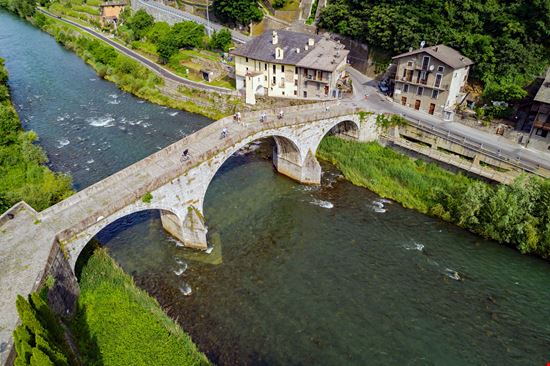 Morbegno Il piccolo borgo della Valtellina
 stock.adobe.com 
