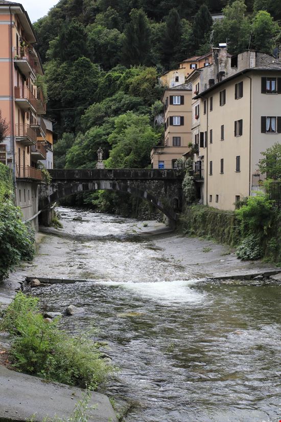Morbegno Il piccolo borgo della Valtellina
 stock.adobe.com 