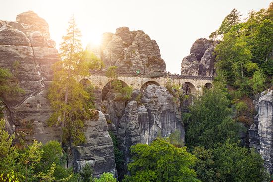 Ponte di Bastei Ponte di Bastei querbeet - Istockphoto.com 