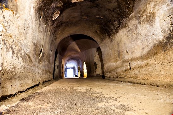 Cisterne romane Cisterne romane Simone- - Istockphoto.com 