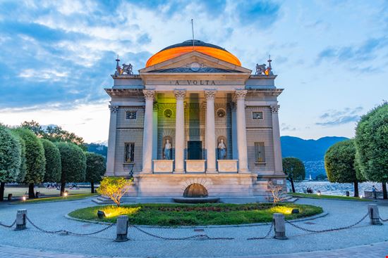 Como Tempio Voltiano stock.adobe.com 