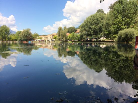 Posta Fibreno Il lago della Posta stock.adobe.com 