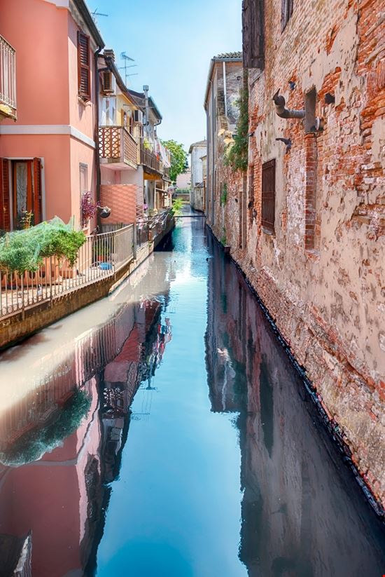 Comacchio Comacchio Shutterstock.com 