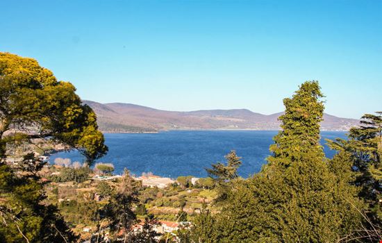 Lago di Bracciano Lago di Bracciano lauradibi - Shutterstock.com lauradibi