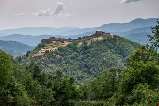 Il Castello della Verrucola Il Castello della Verrucola robertonencini - Shutterstock.com robertonencini