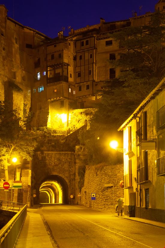 Albarracín Albarracín Iakov Filimonov - Shutterstock.com 