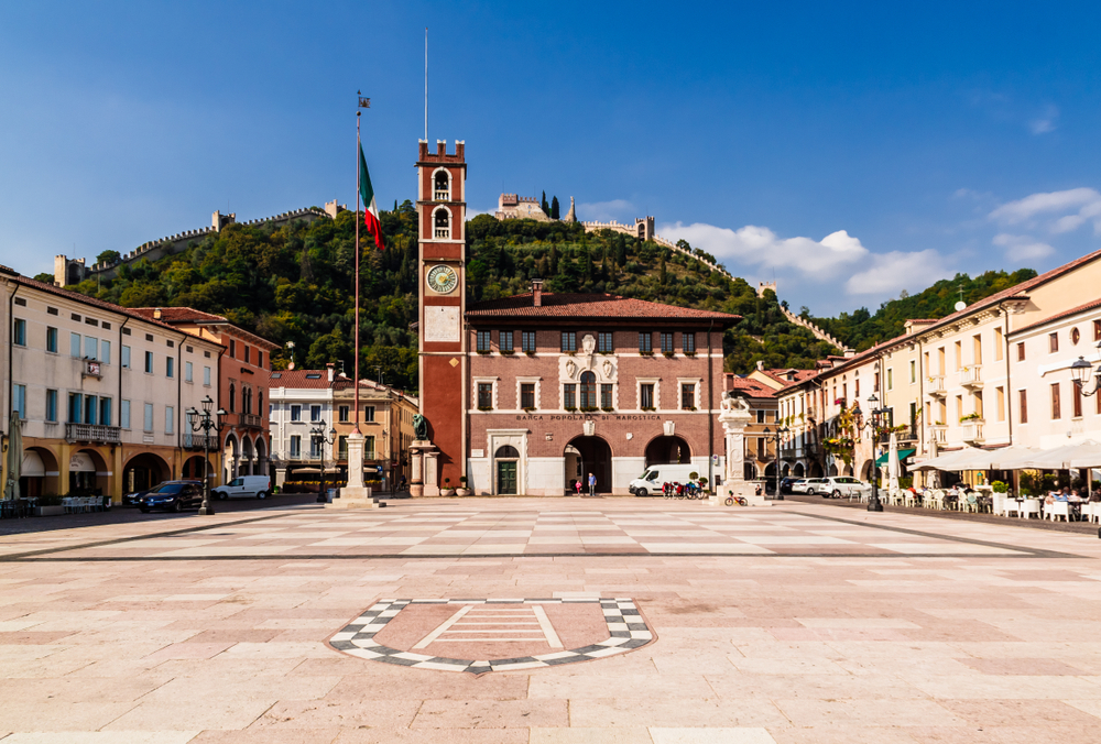 Piazza degli Scacchi