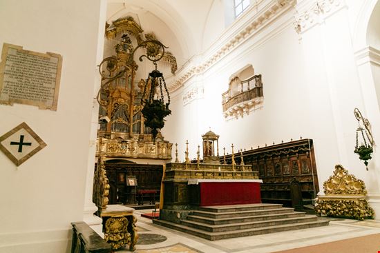 Benedictine Monastery Catania ramisonic / Shutterstock.com 