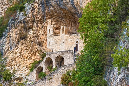 Eremo di San Cataldo Eremo di San Cataldo ValerioMei - Istockphoto.com 