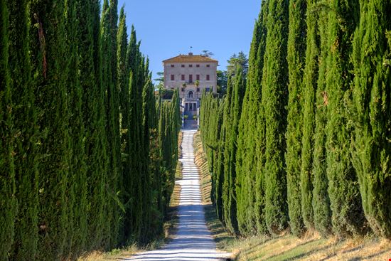 Villa Aspreta Villa Aspreta clodio - Istockphoto.com 