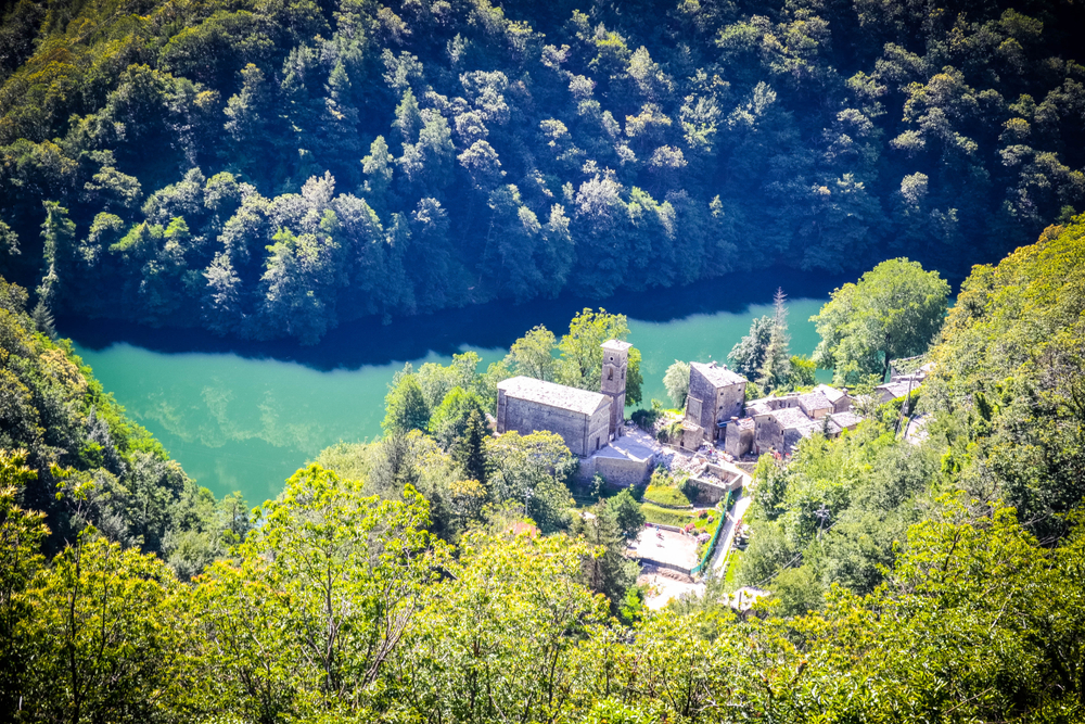 Isola Santa e il Lago
