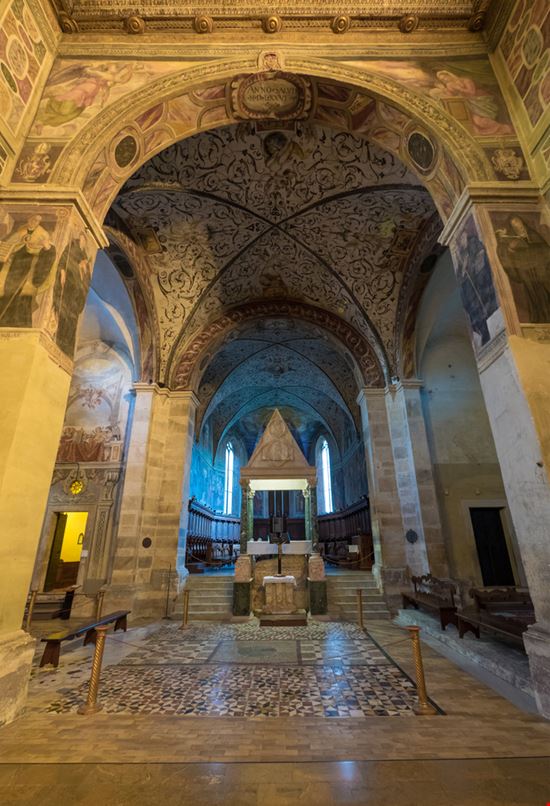 Abbazia di Farfa L'abbazia-gioiello della Sabina ValerioMei / Shutterstock.com 