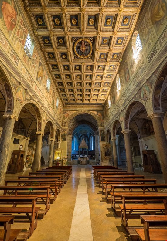 Abbazia di Farfa L'abbazia-gioiello della Sabina ValerioMei / Shutterstock.com 