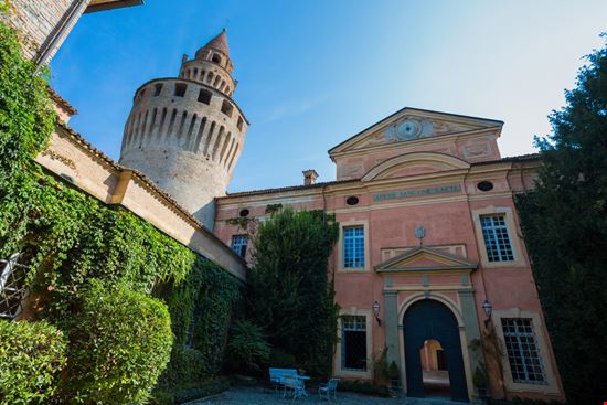 Castello di Rivalta Il maniero di lusso sulle rive del Trebbia faber1893 / Shutterstock.com 
