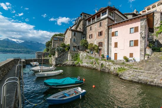 Dervio Dervio Xseon / Shutterstock.com 