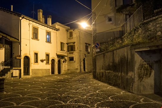 Rivisondoli Rivisondoli Claudio Giovanni Colombo - Shutterstock.com 