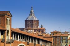 Pavia