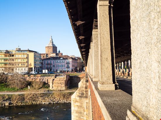 Pavia Ponte Coperto stock.adobe.com - solo uso editoriale 