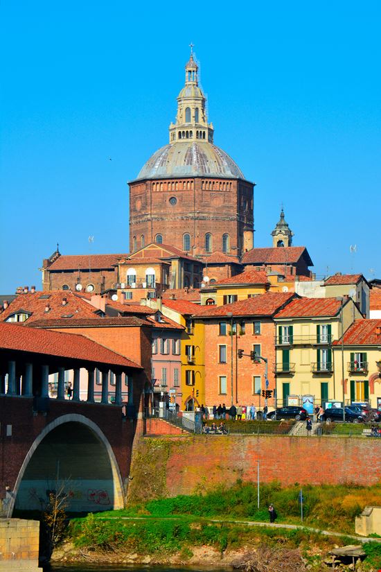 Pavia Ponte Coperto stock.adobe.com 