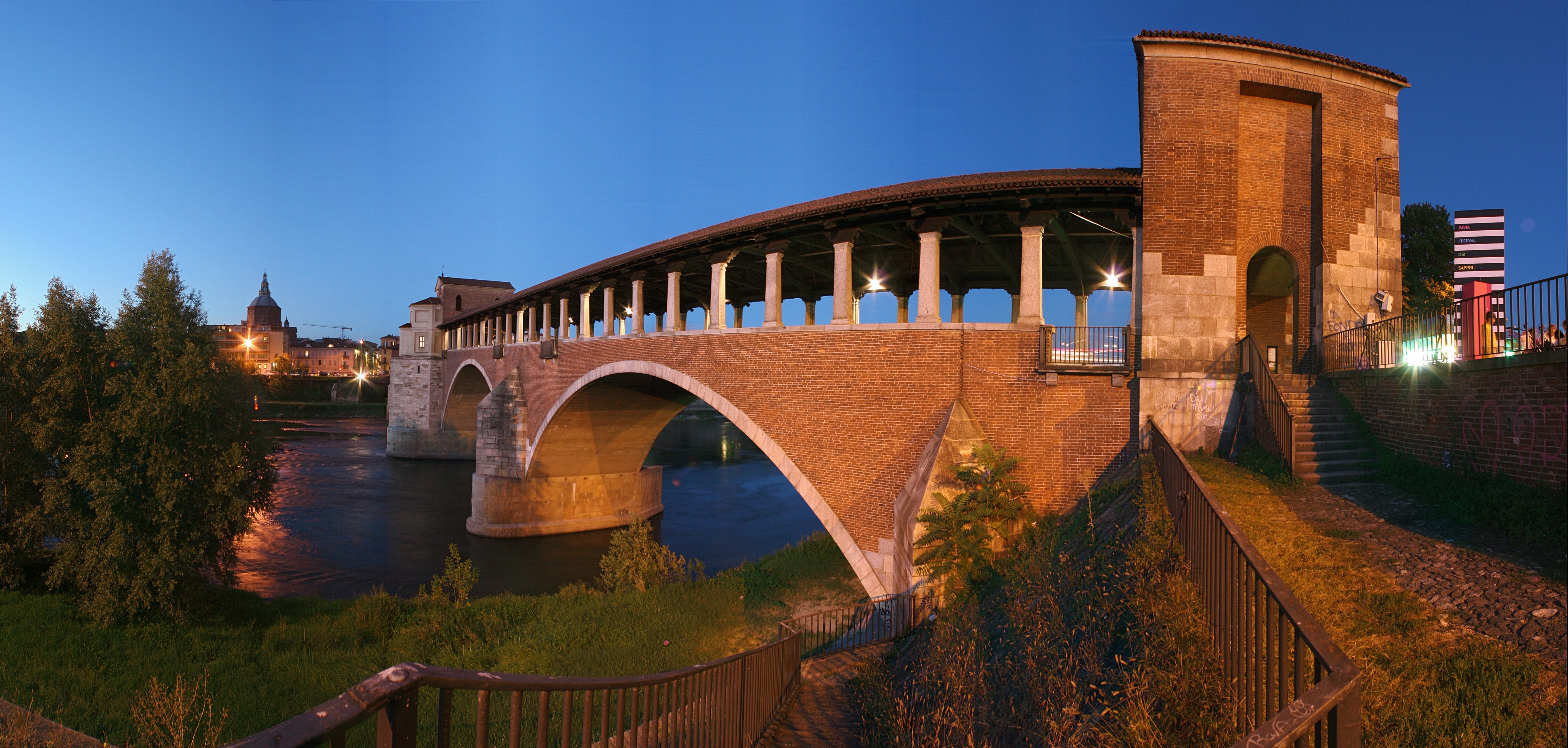 Pavia