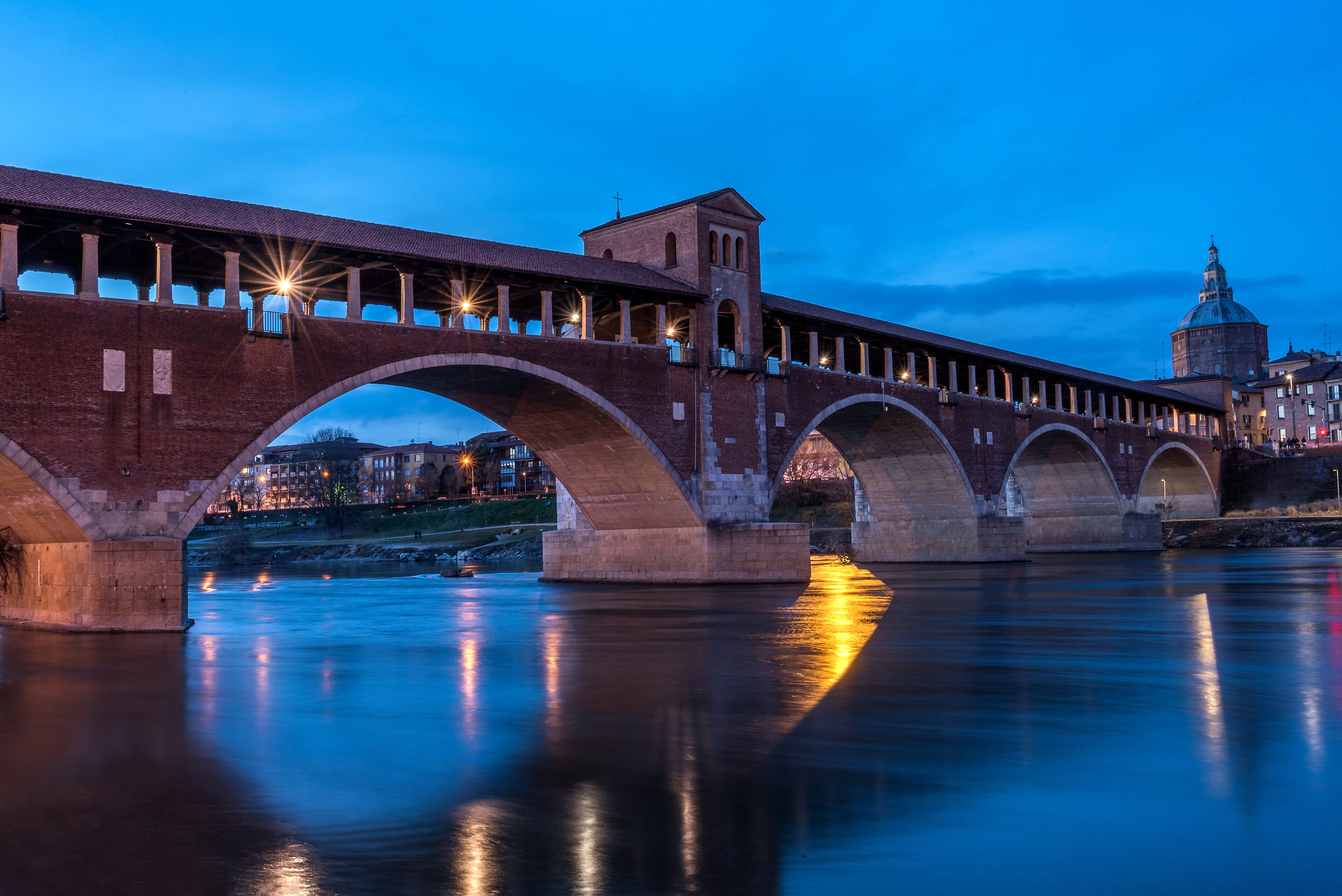 Pavia