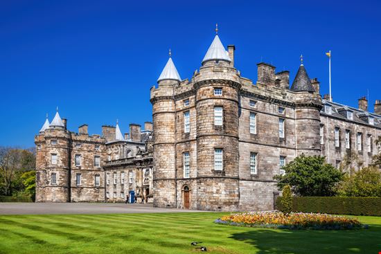 HolyRood Palace HolyRood Palace Samot - Shutterstock.com 