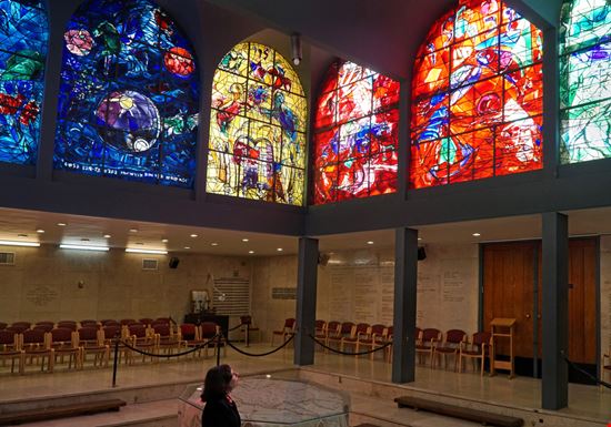 Vetrate di Chagall Vetrate di Chagall Spiroview Inc / Shutterstock.com 