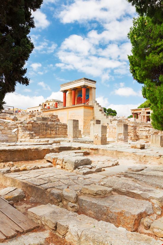 Cnosso Palace Crete stock.adobe.com 