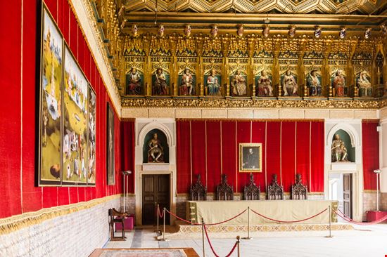 Segovia Alcázar Anton_Ivanov / Shutterstock.com 