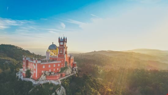 Sintra Palacio de Pena Shutterstock.com 