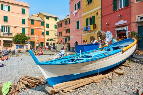 Genova Boccadasse Roman Sigaev / Shutterstock.com 
