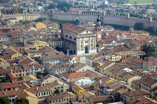 Cittadella una città da scoprire stock.adobe.com 