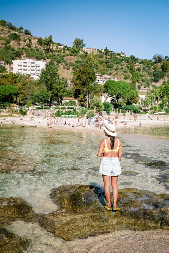 Taormina Isola Bella Shutterstock.com 