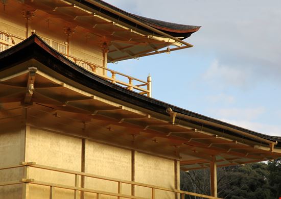 Padiglione d’Oro Kinkaku-ji Padiglione d’Oro Kinkaku-ji Ben Jeayes - Shutterstock.com 