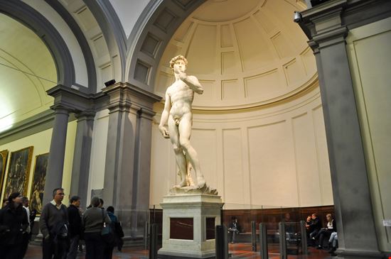 Galleria Dell'Accademia Galleria Dell'Accademia lornet / Shutterstock.com 