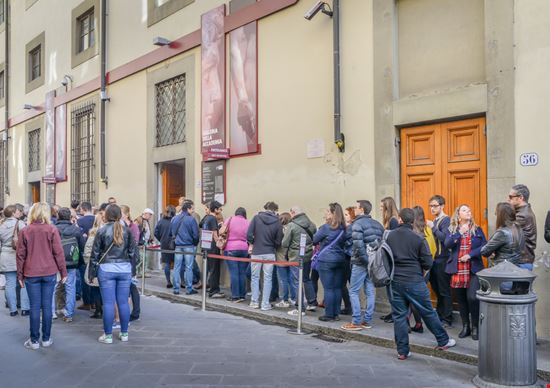 Galleria Dell'Accademia Galleria Dell'Accademia Alexandre Rotenberg / Shutterstock.com 