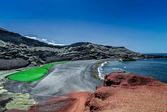 El Golfo El Golfo wiesdie - Shutterstock.com 