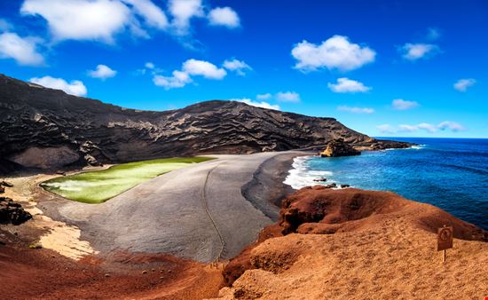 El Golfo El Golfo Marques - Shutterstock.com 