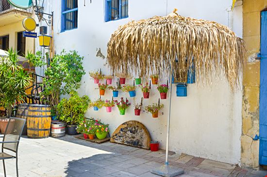 Larnaka Larnaka eFesenko - Shutterstock.com 