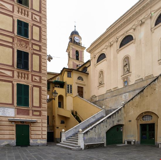 Camogli Centro storico Mor65_Mauro Piccardi / Shutterstock.com 