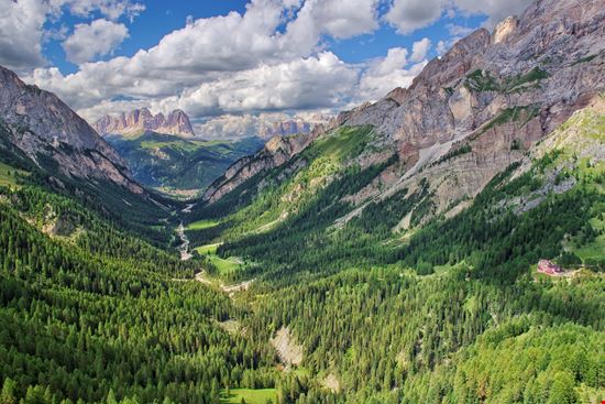 Valle Contrin Valle Contrin AlbertoSimonetti - Istockphoto.com 