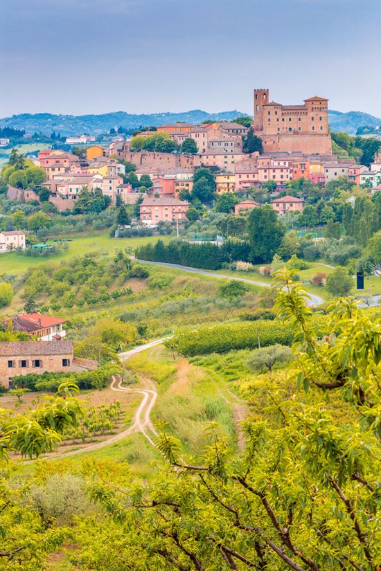 Longiano Longiano GoneWithTheWind - Shutterstock.com 