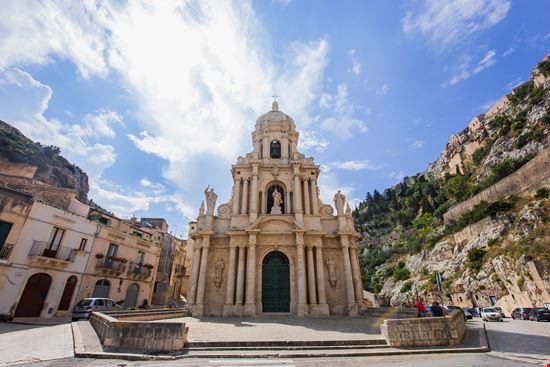 Chiesa di San Bartolomeo Chiesa di San Bartolomeo isogood - Istockphoto.com 