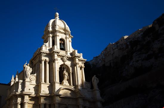 Chiesa di San Bartolomeo Chiesa di San Bartolomeo JannHuizenga - Istockphoto.com 