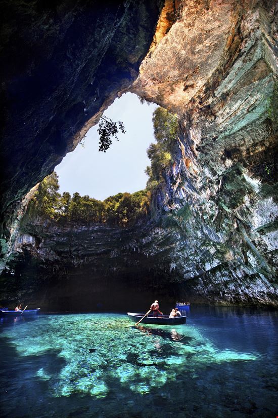 Cefalonia grotta Melissani grotta Melissani 