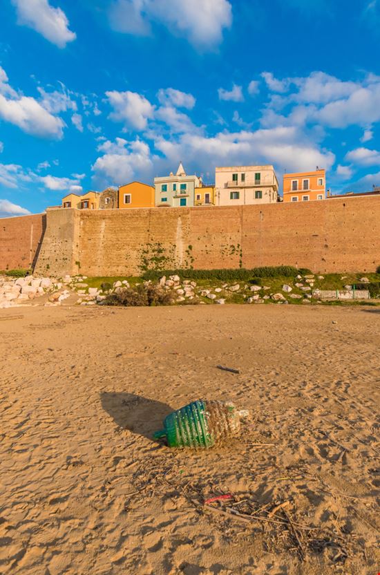 Spiaggia  Spiaggia  ValerioMei / Shutterstock.com 
