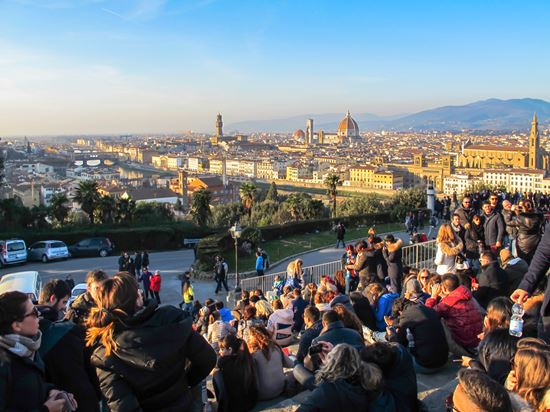 Piazzale Michelangelo Florence Eva Pruchova / Shutterstock.com 