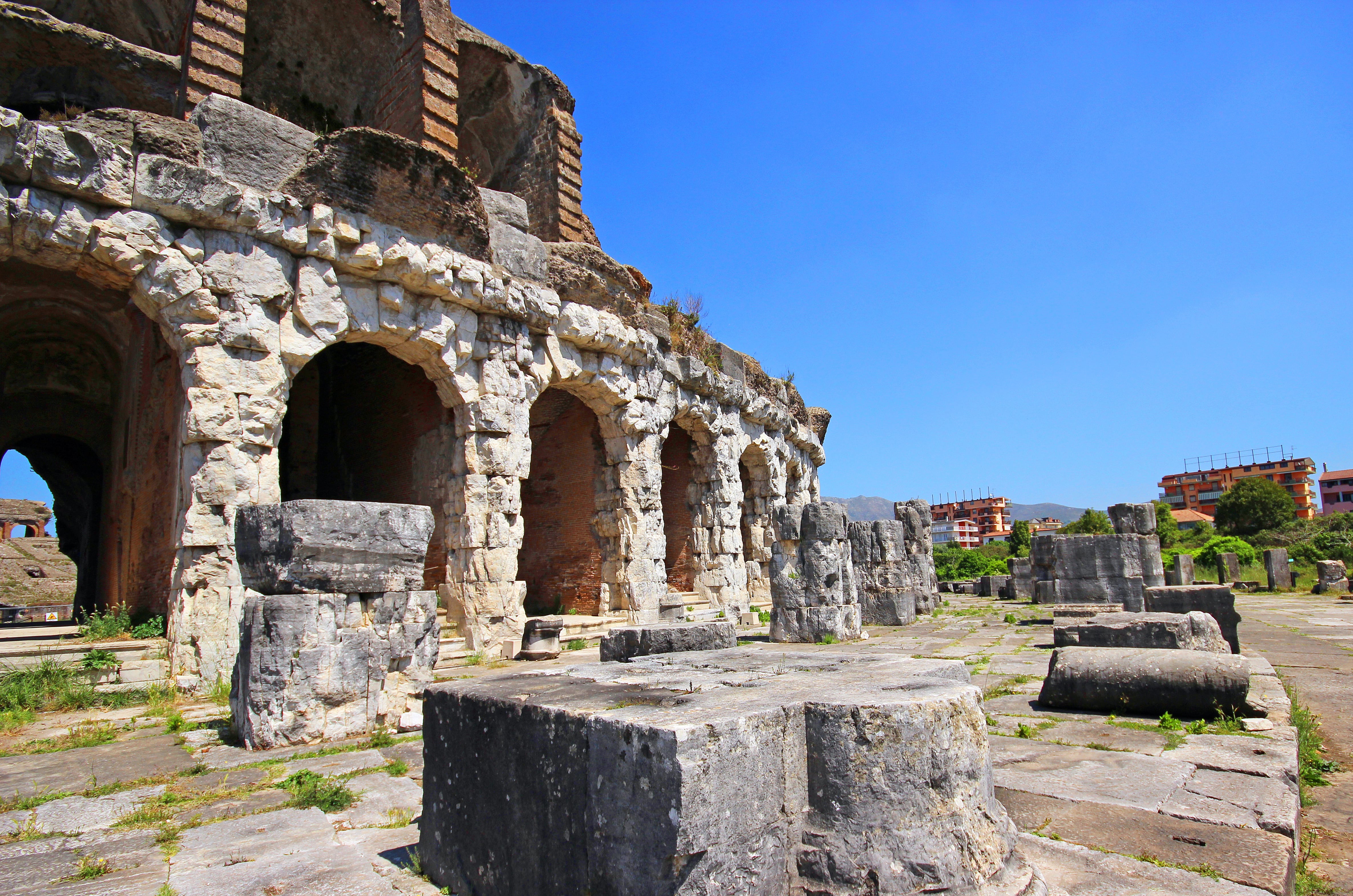Anfiteatro_Campano